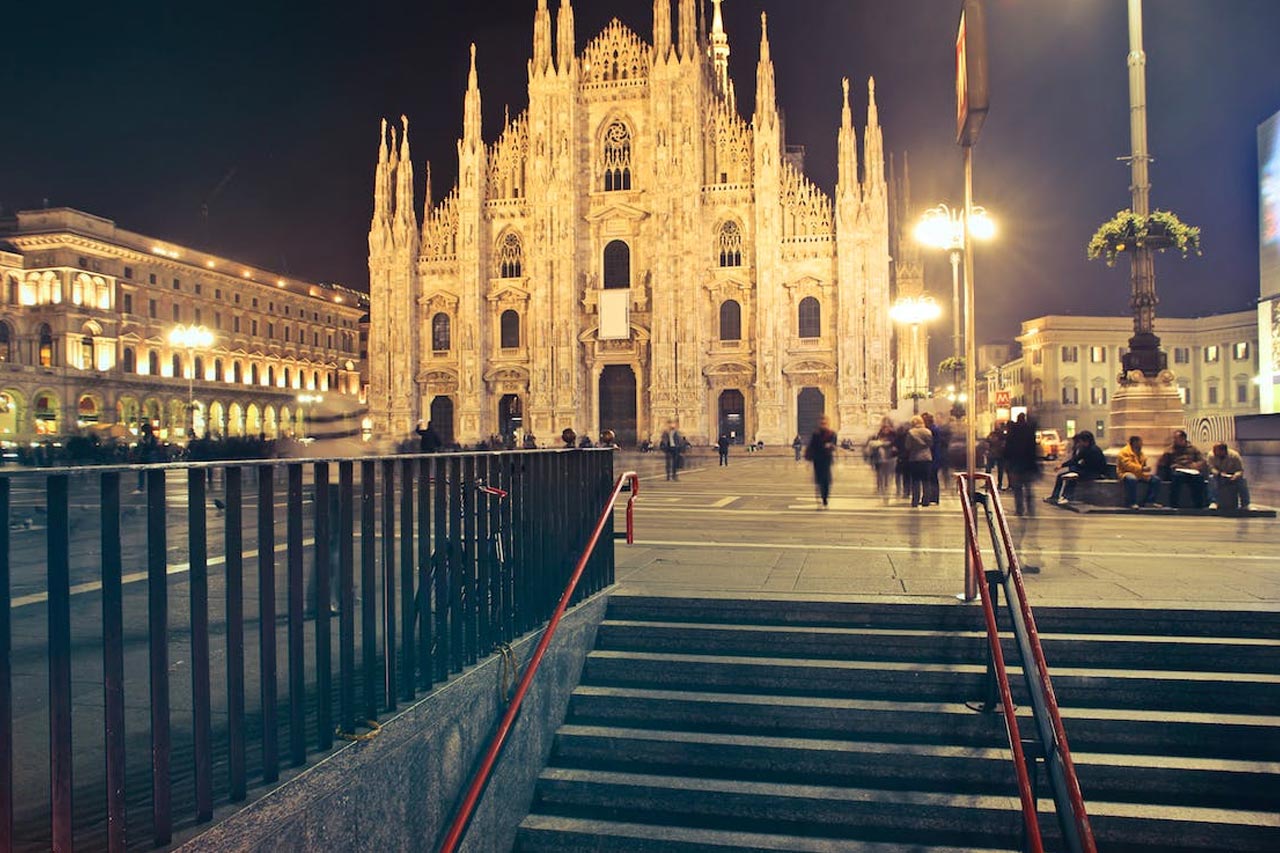 flight offers milan 1